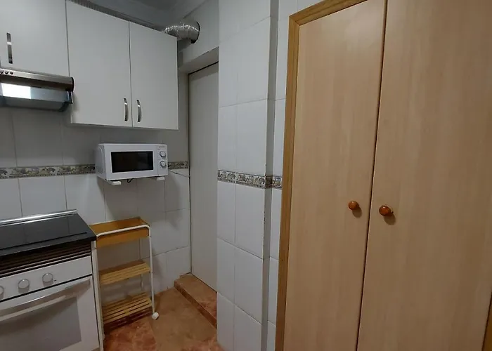 Centro Andando Y Playa Malvarrosa Tranvia Βαλένθια